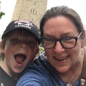 Meet your Posher, Amy